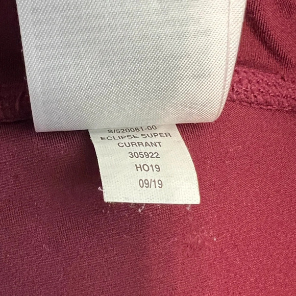 GapFit Eclipse High Rise Stirrup Red Maroon Currant Yoga Workout Leggings Size M - Picture 6 of 8